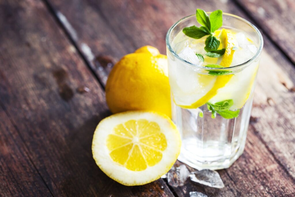  Health Benefits Of Lemon Water